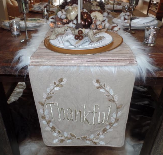 Thanksgiving Tablescape & Decor